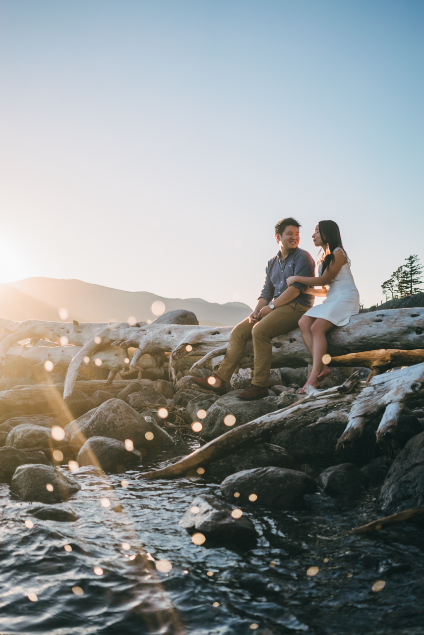wedding engagement photo photographer photography whytecliff west vancouver bc canada best couple candid