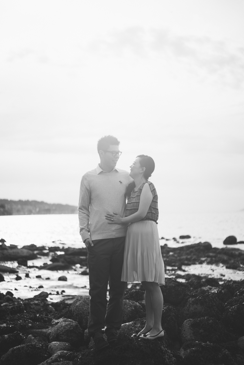 kitsilano engagement photography photo shoot vancouver beach