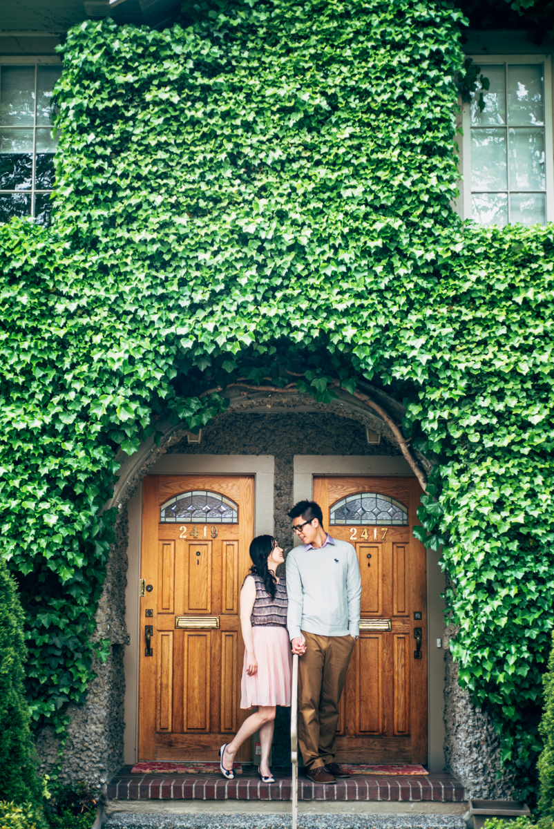 kitsilano engagement photography photo shoot vancouver residential